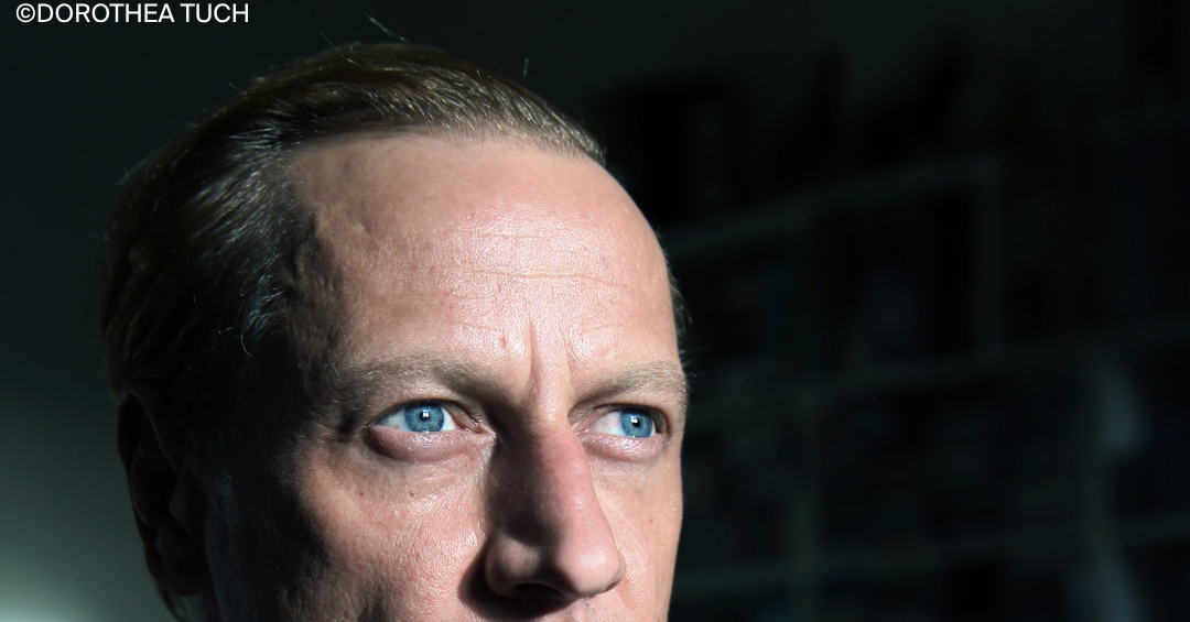Jacque Schefe ZWEI, DREI BLAUE AUGEN. Lesung mit Schauspieler und Autor Victor Schefé ...
