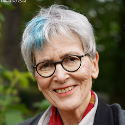 ICH WILL LIEBER SCHWEIGEN. Lesung und Gespr&auml;ch mit Roswitha Quadflieg